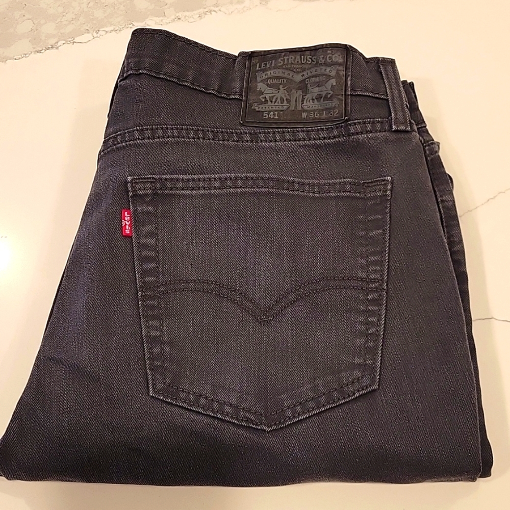Men's 36x32 Levi 541 Jeans